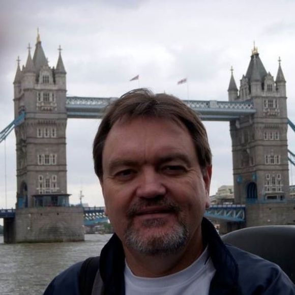 Meet your Posher, Chuck - Picture 1 of 1